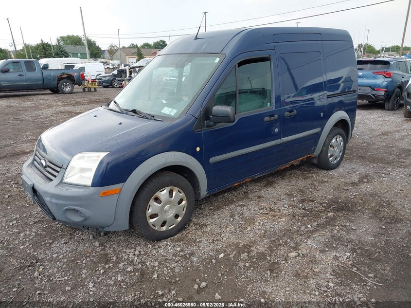 2013 FORD TRANSIT CONNECT auction photo 2
