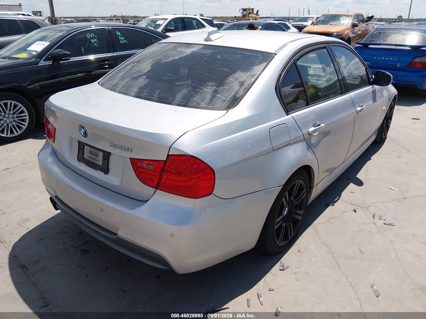2009 BMW 328I auction photo 4