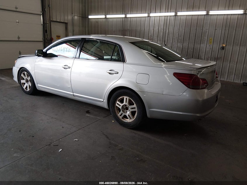 2008 TOYOTA AVALON auction photo 3