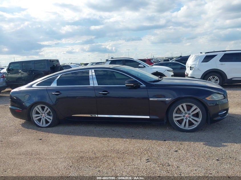 JAGUAR XJ 2016 VIN SAJWJ2GD8G8V93390
