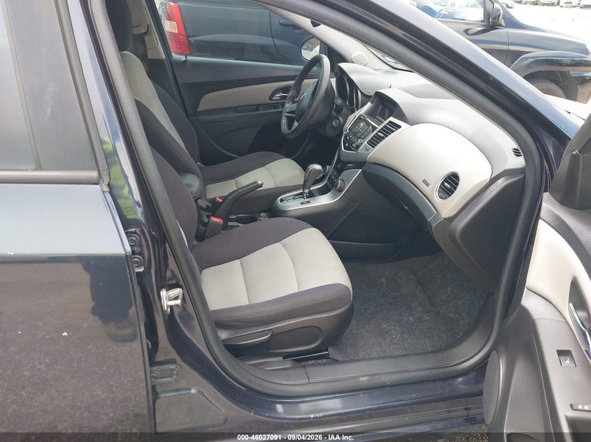 2015 CHEVROLET CRUZE auction photo 5