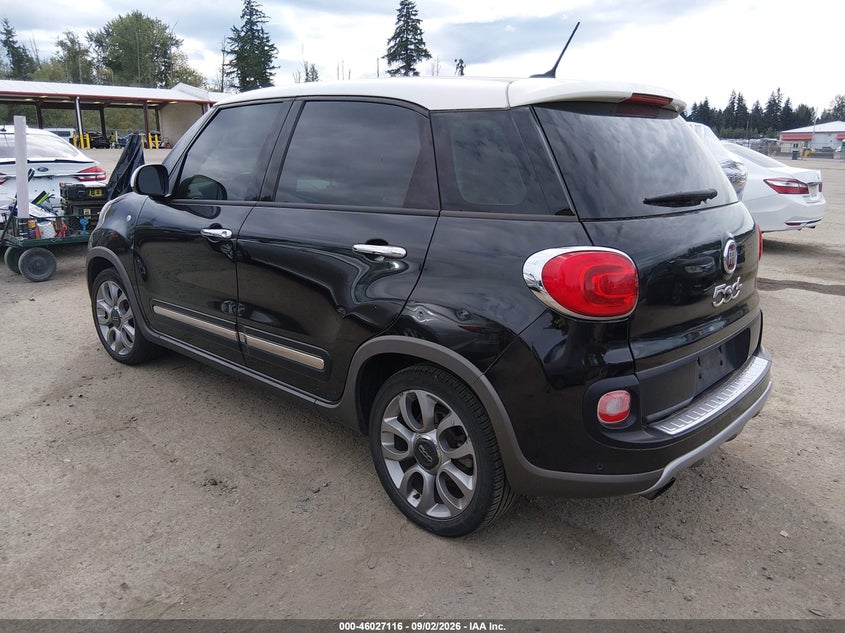 2016 FIAT 500L auction photo 3