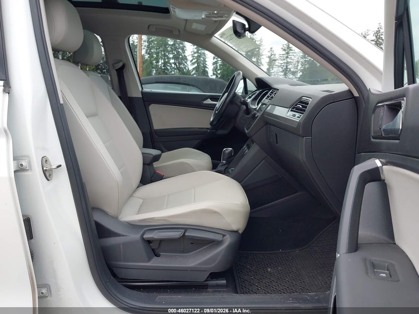2018 VOLKSWAGEN TIGUAN auction photo 5