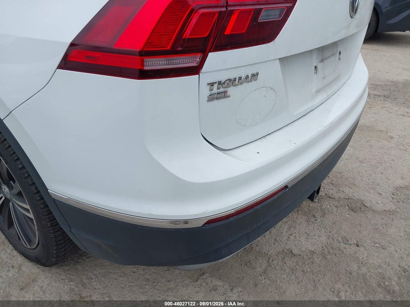 2018 VOLKSWAGEN TIGUAN auction photo 6