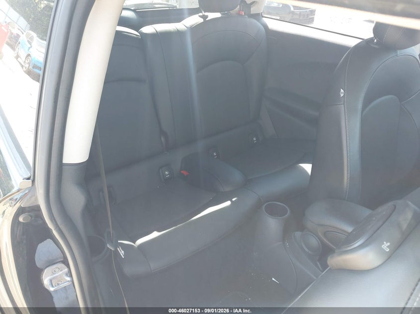 2014 MINI HARDTOP auction photo 8