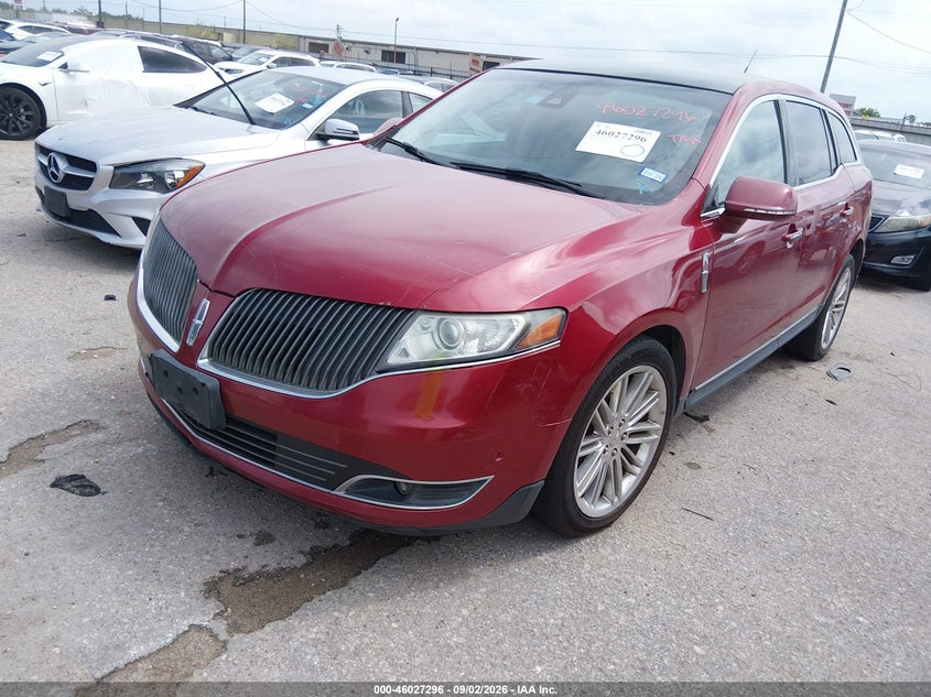 2013 LINCOLN MKT auction photo 2