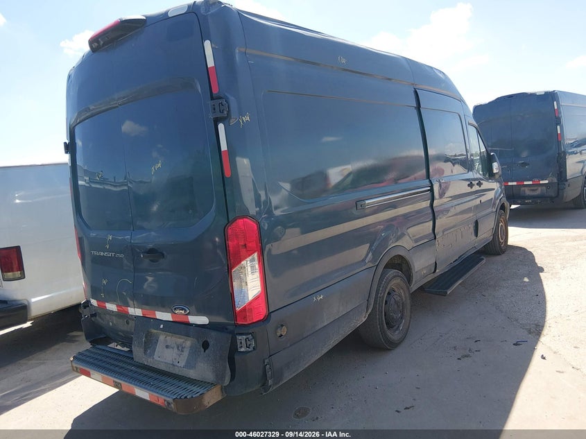 Vin: 1ftyr3xm4kkb33239, lot: 46526748, ford transit-250 20194