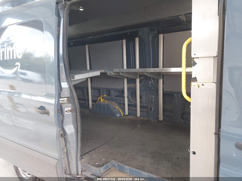 2019 FORD TRANSIT-250 auction photo 7