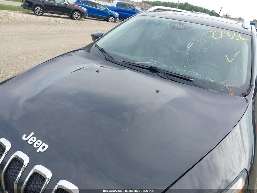 2015 JEEP CHEROKEE auction photo 6