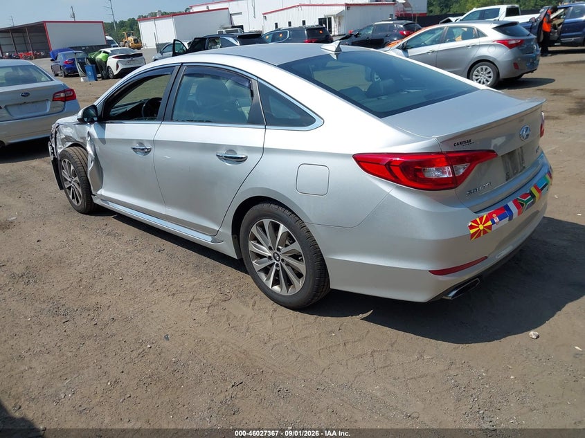 2015 HYUNDAI SONATA auction photo 3