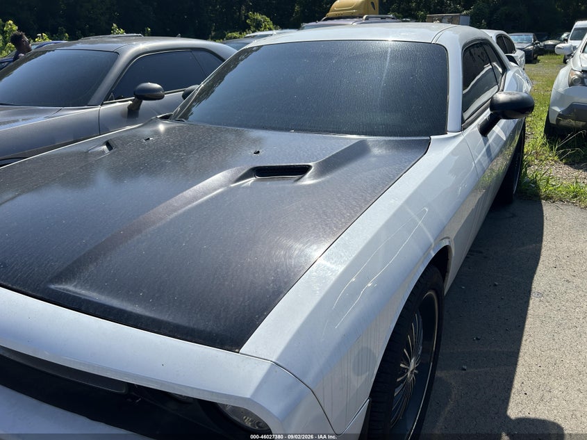 2014 DODGE CHALLENGER auction photo 2