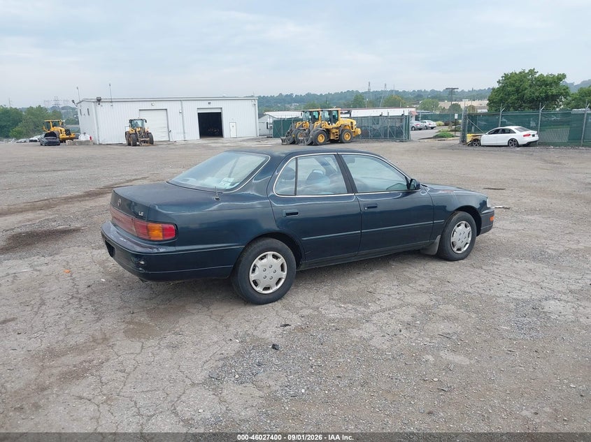 1992 TOYOTA CAMRY auction photo 4