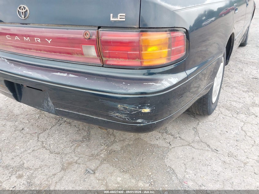 1992 TOYOTA CAMRY auction photo 6
