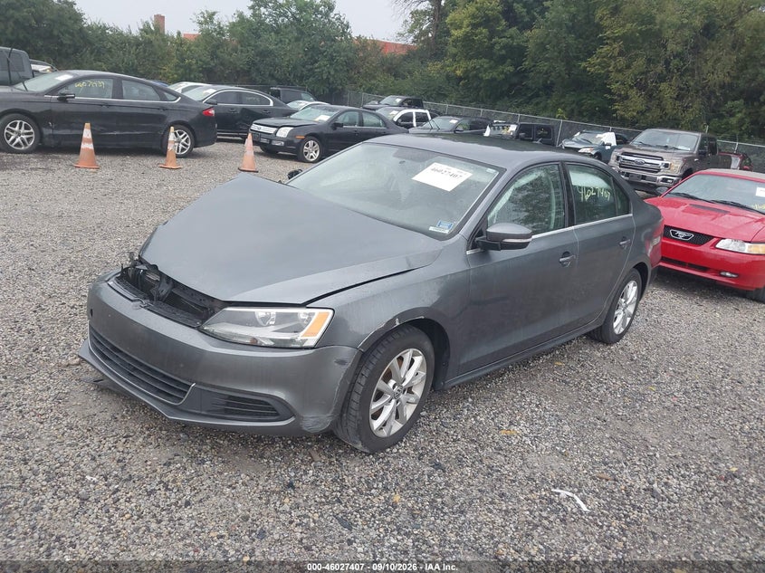 2014 Volkswagen Jetta, Right Side, IAAI, VIN 3VWD07AJ5EM336200 — photo 2