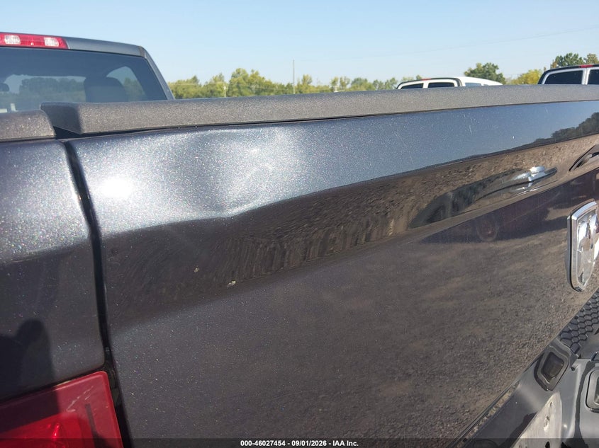 RAM 1500 CLASSIC 2019 VIN 3C6JR6DG7KG502823