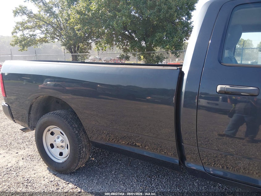 RAM 1500 CLASSIC 2019 VIN 3C6JR6DG7KG502823