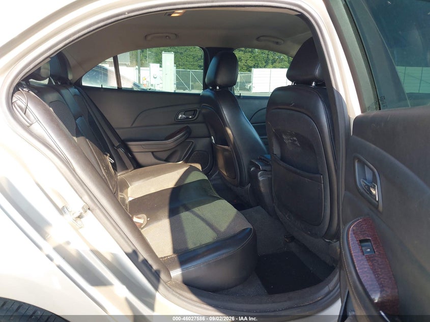 2013 CHEVROLET MALIBU auction photo 8