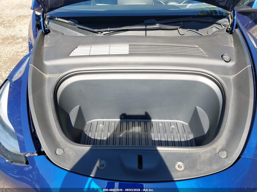 TESLA MODEL Y - zdjęcie 10
