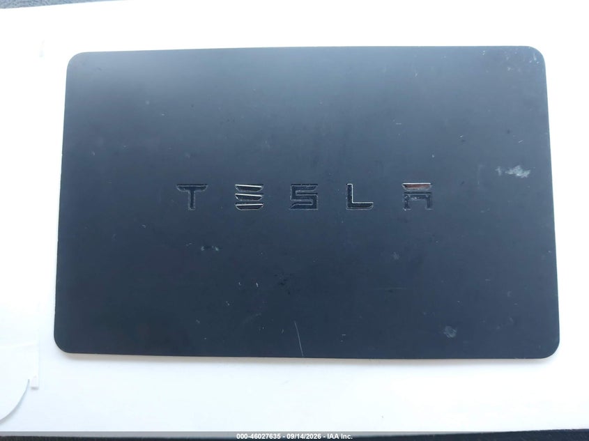 TESLA MODEL Y - zdjęcie 11