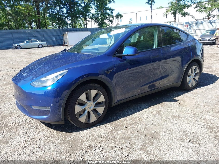TESLA MODEL Y - zdjęcie 2