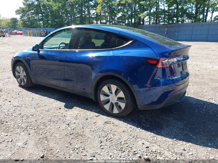 TESLA MODEL Y - zdjęcie 3