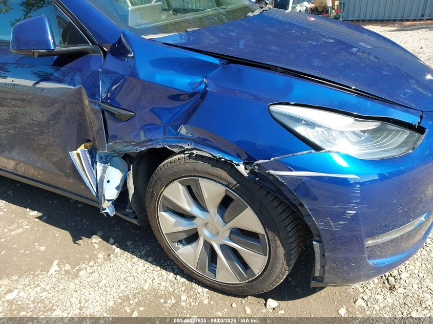 TESLA MODEL Y - zdjęcie 6