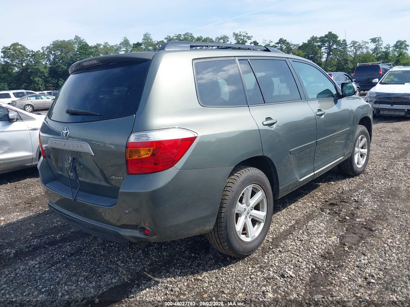 2010 TOYOTA HIGHLANDER auction photo 4