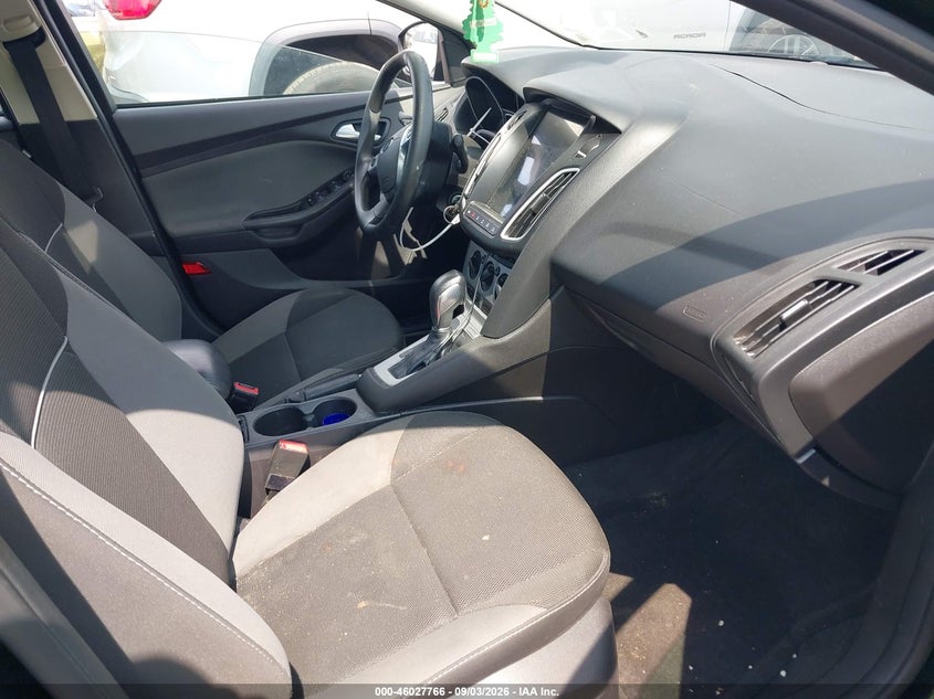 FORD FOCUS 2014 VIN 1FADP3F28EL257443