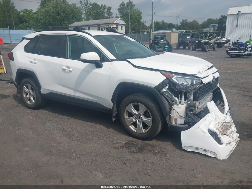 TOYOTA RAV4 - zdjęcie 1