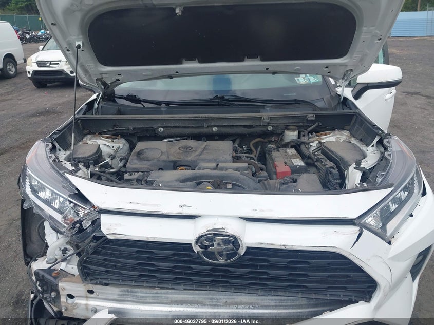 TOYOTA RAV4 - zdjęcie 10