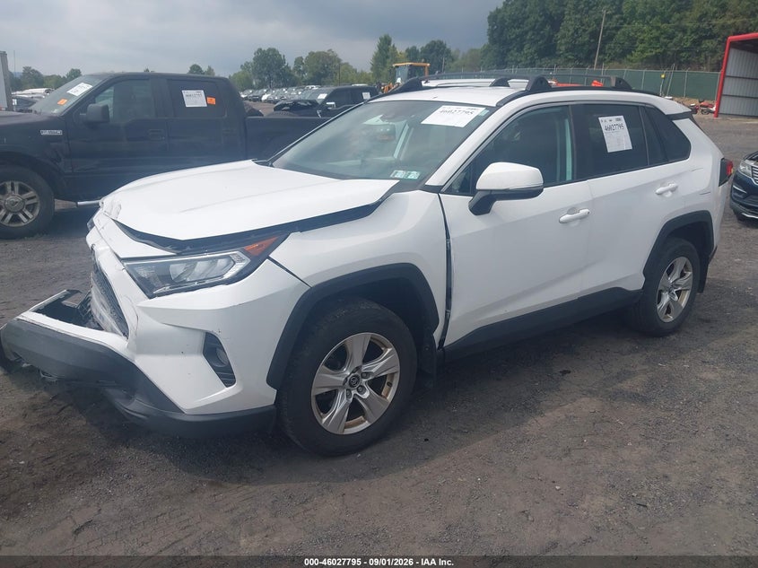 TOYOTA RAV4 - zdjęcie 2