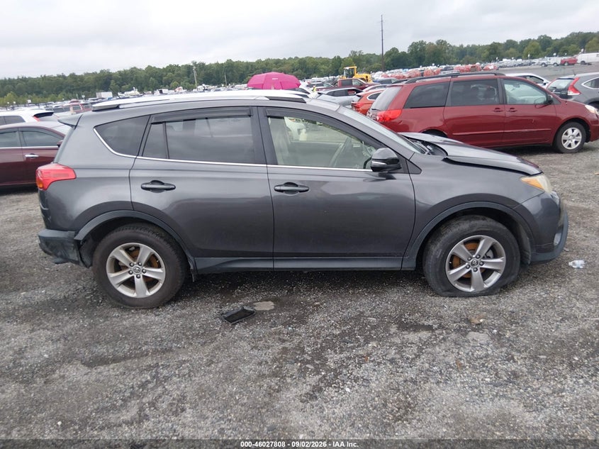 TOYOTA RAV4 - zdjęcie 13