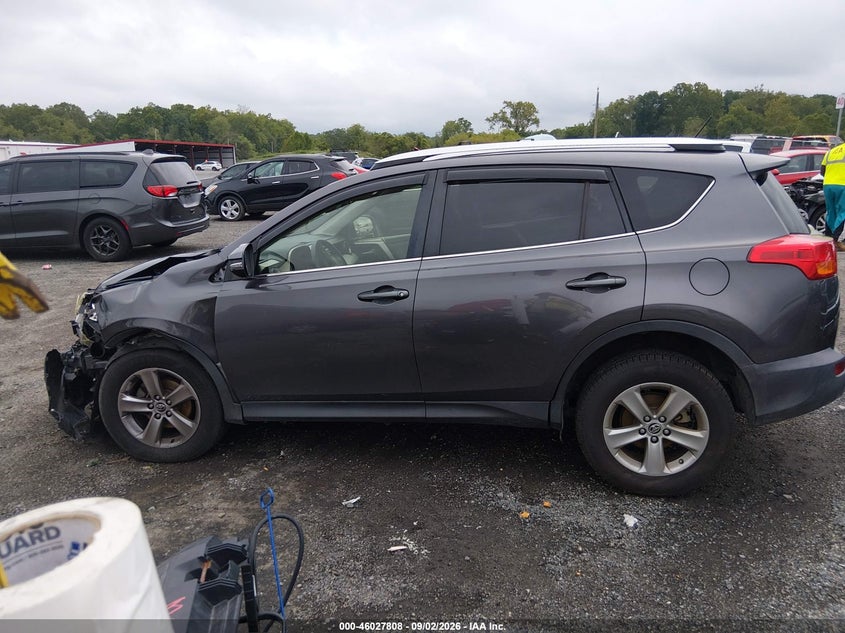 TOYOTA RAV4 - zdjęcie 14