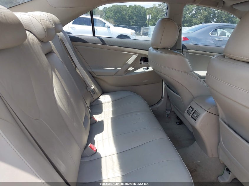 2009 TOYOTA CAMRY HYBRID auction photo 8