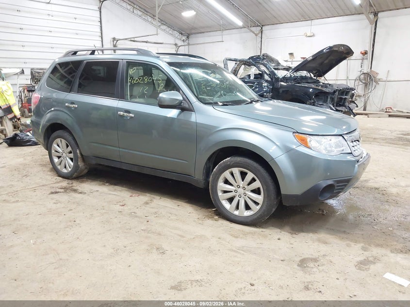 Vin: jf2shadc8ch414467, lot: 46527464, subaru forester 2.5x premium 2012 img_1