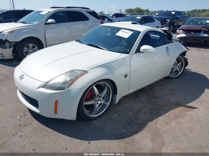 2005 NISSAN 350Z auction photo 2