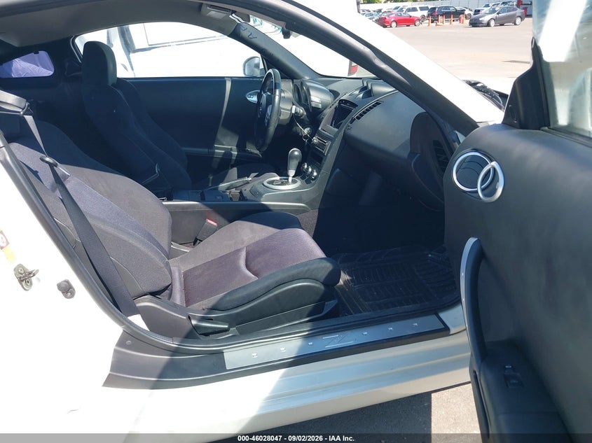 2005 NISSAN 350Z auction photo 5