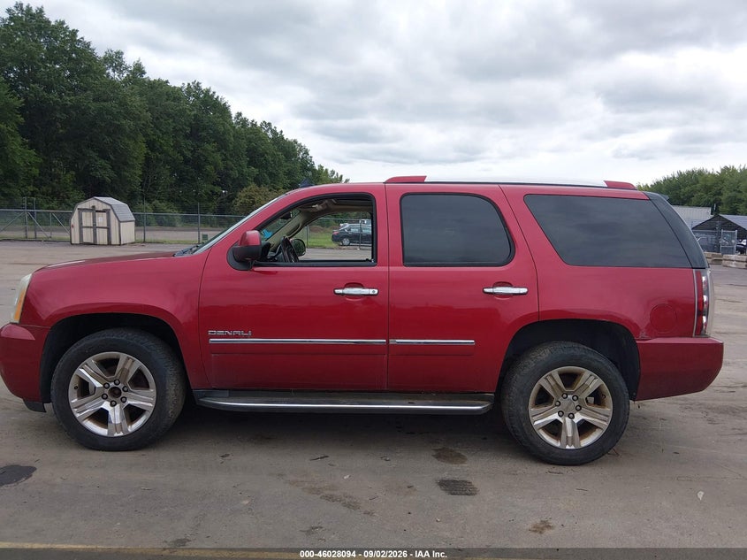 2012 GMC YUKON DENALI · Фото 14