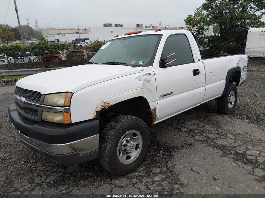 2004 Chevrolet Silverado, Правый зад, IAAI, VIN 1GCHK24U74E367623 — фото 2