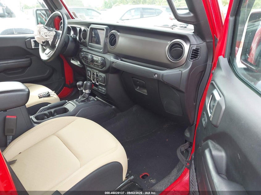 2020 JEEP GLADIATOR auction photo 5