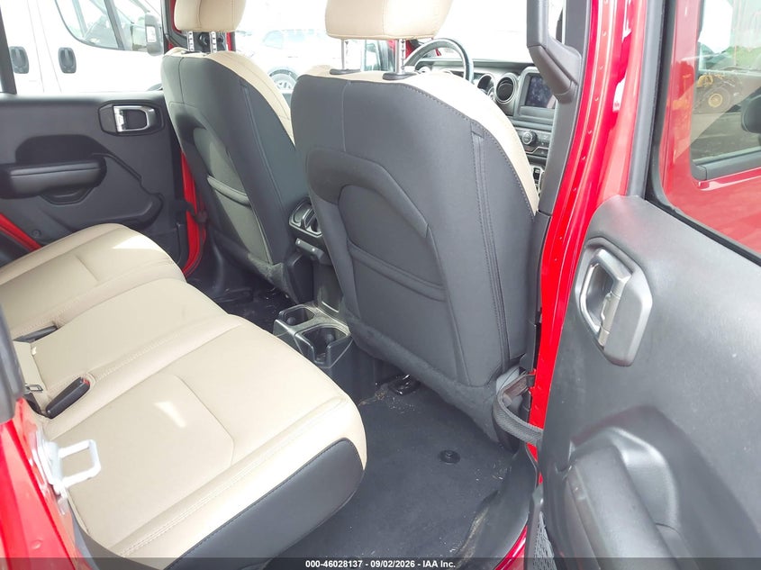 2020 JEEP GLADIATOR auction photo 8