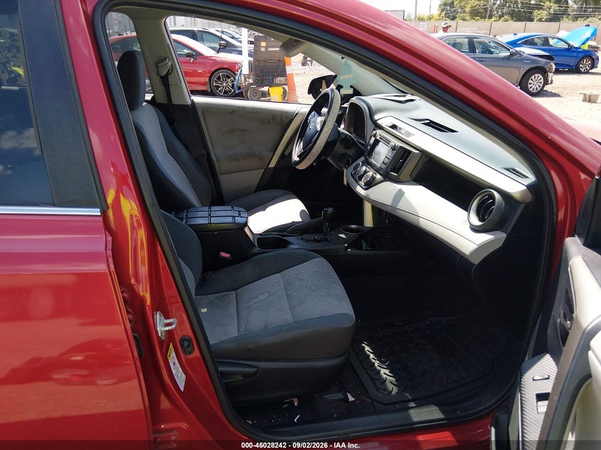 2013 TOYOTA RAV4 auction photo 5