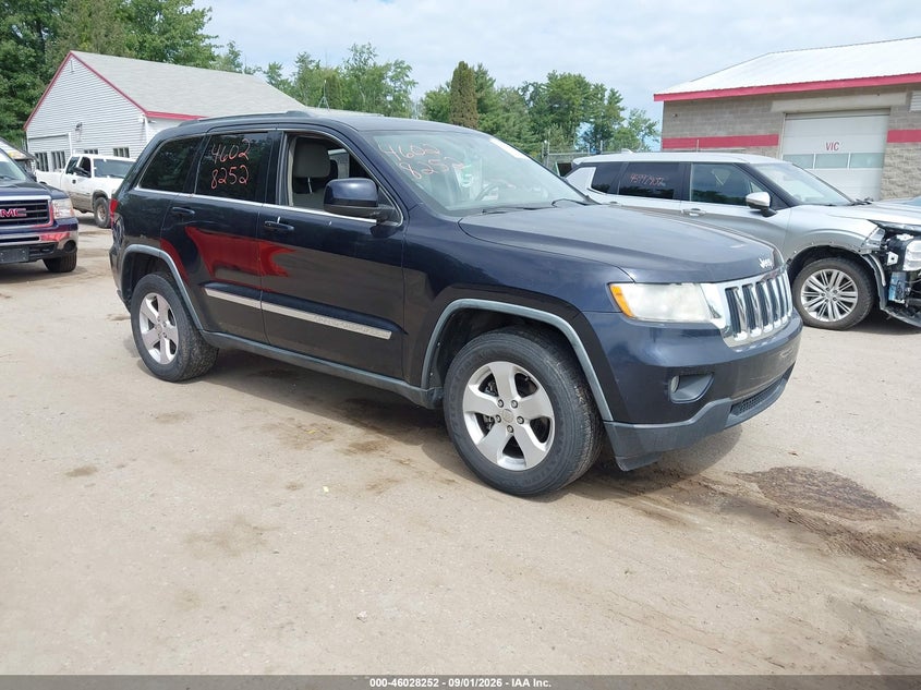 2011 JEEP GRAND CHEROKEE auction photo 1
