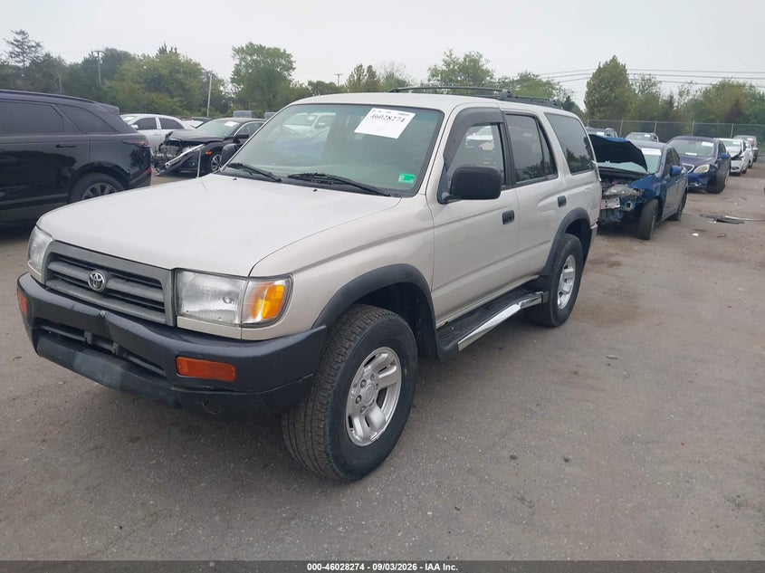1998 Toyota 4Runner, Rear, IAAI, VIN JT3GM84R4W0022168 — photo 2