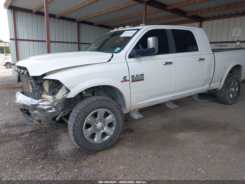 Vin: 3c6ur5nlxfg627792, lot: 46527700, ram 2500 laramie 20152