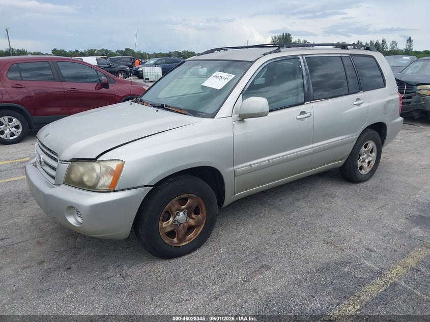 2003 TOYOTA HIGHLANDER auction photo 2