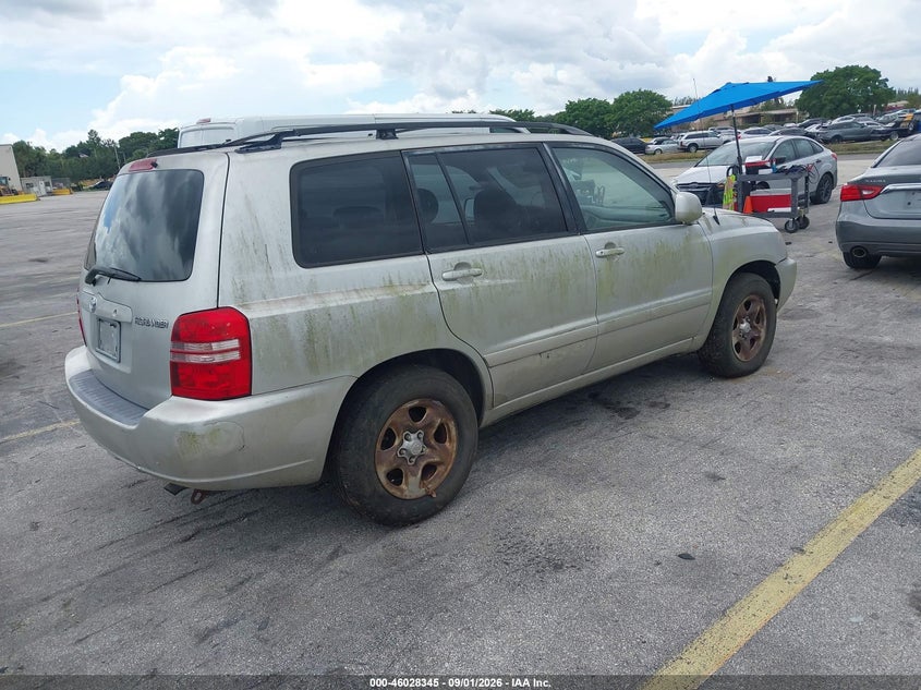 2003 TOYOTA HIGHLANDER auction photo 4