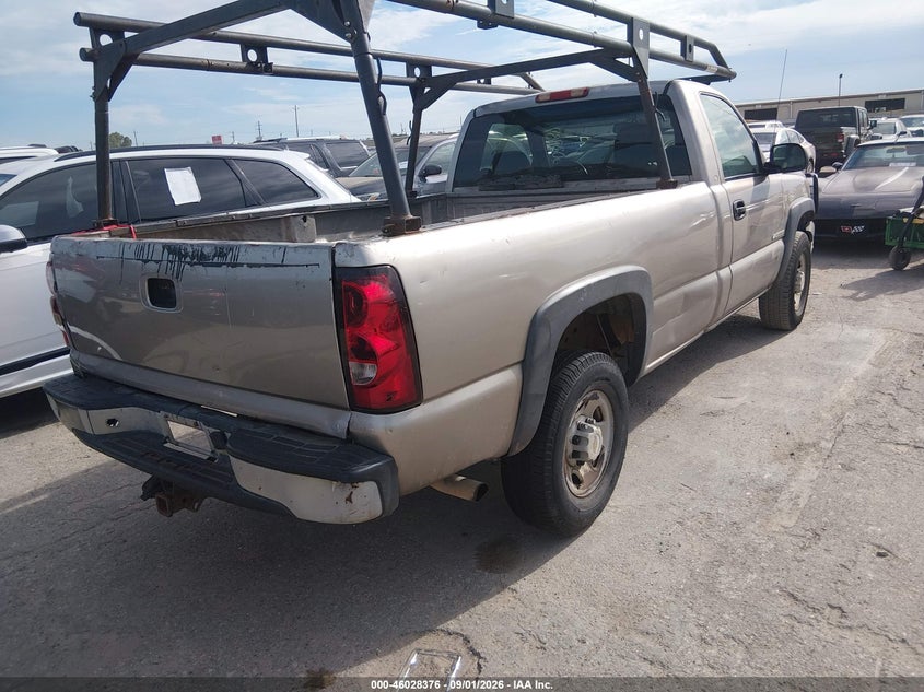 2003 CHEVROLET SILVERADO 2500 auction photo 4