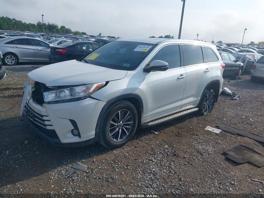 TOYOTA HIGHLANDER - zdjęcie 2