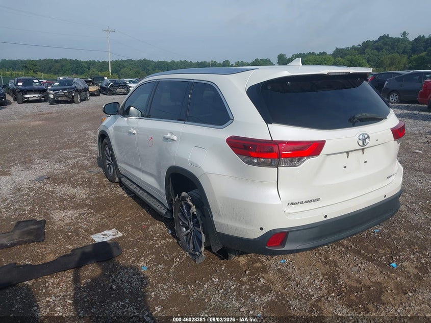 TOYOTA HIGHLANDER - zdjęcie 3